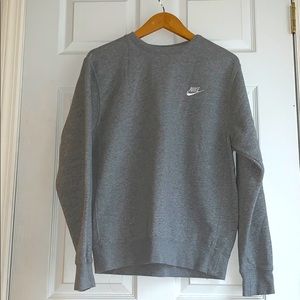 NIKE Crewneck